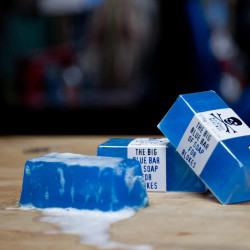 The Blue Beards Revenge Big Blue Bar of Soap for Blokes, 175g